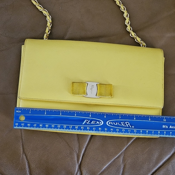 Women's Salvatore Ferragamo Yellow Vara Chain Crossbody Bag - Picture 13 of 16